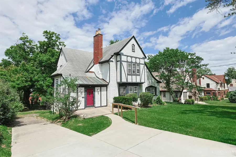 42 Fleming Road, Wyoming, OH 45215 - #2