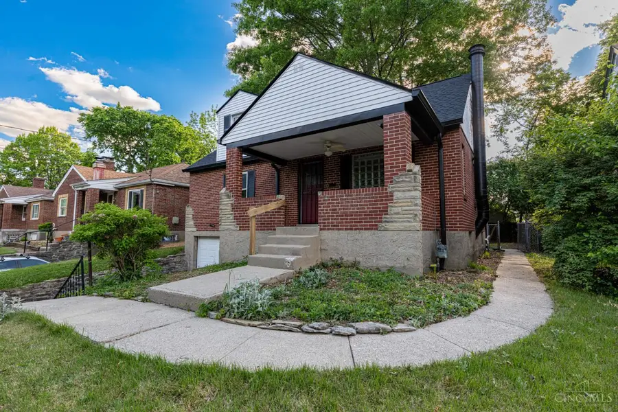 6429 Aspen Way, Cincinnati, OH 45224 - #2