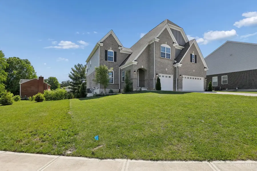8201 Stone Drive, West Chester, OH 45241 - #2
