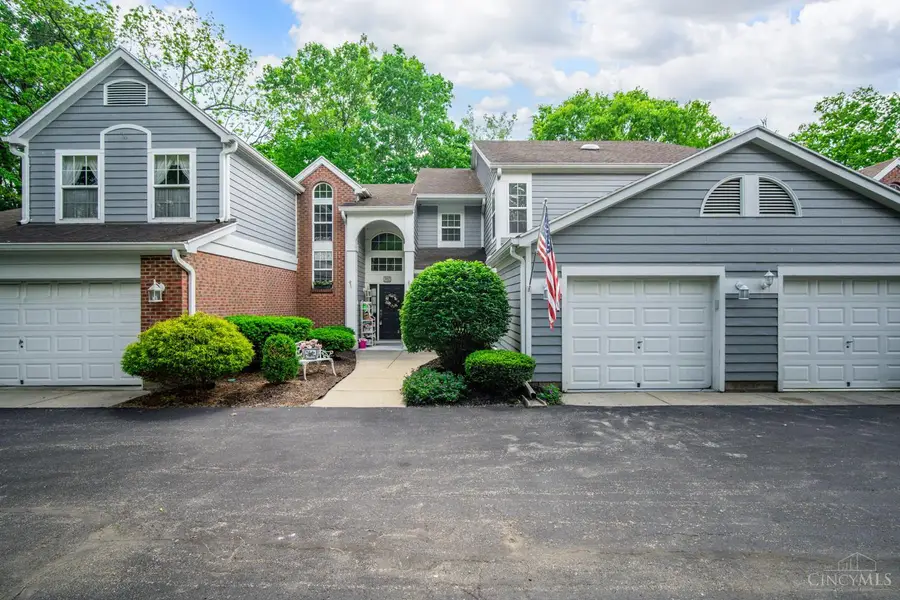 298 Elmwood Drive, Springboro, OH 45066 - #2