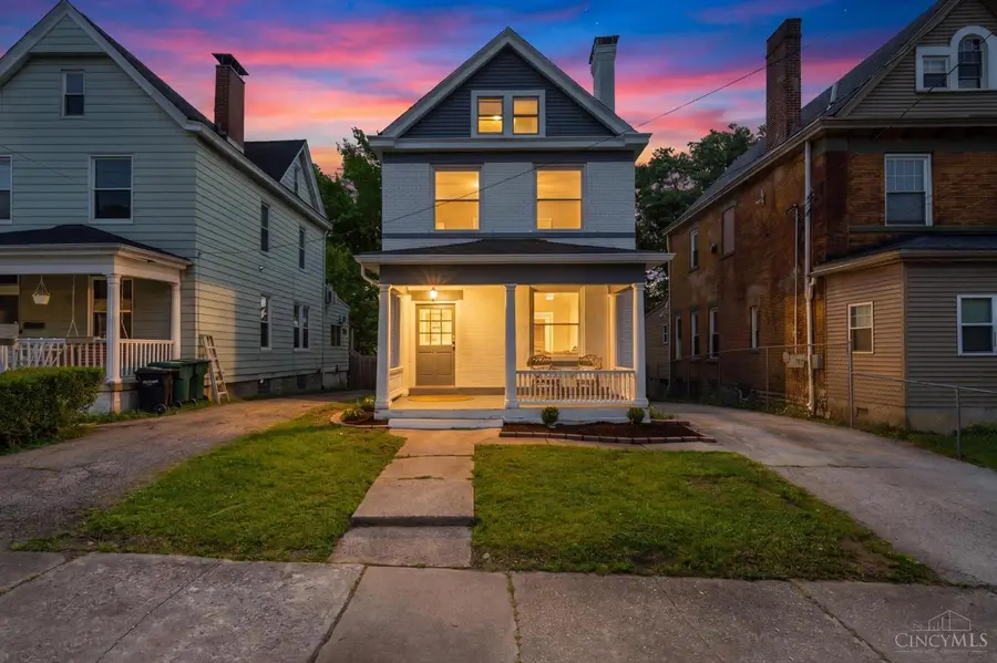 2028 Burnet Avenue, Cincinnati, OH 45219 - #2