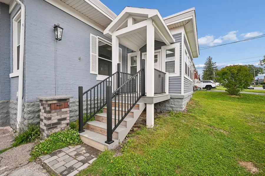 6815 Montgomery Road, Silverton, OH 45236 - #3