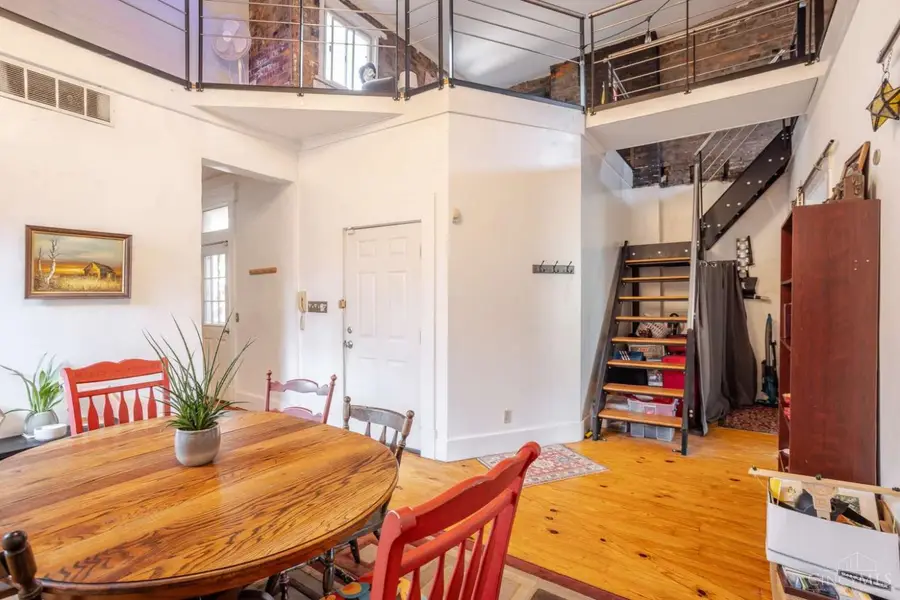 1407 Main Street #4, Cincinnati, OH 45202 - #3