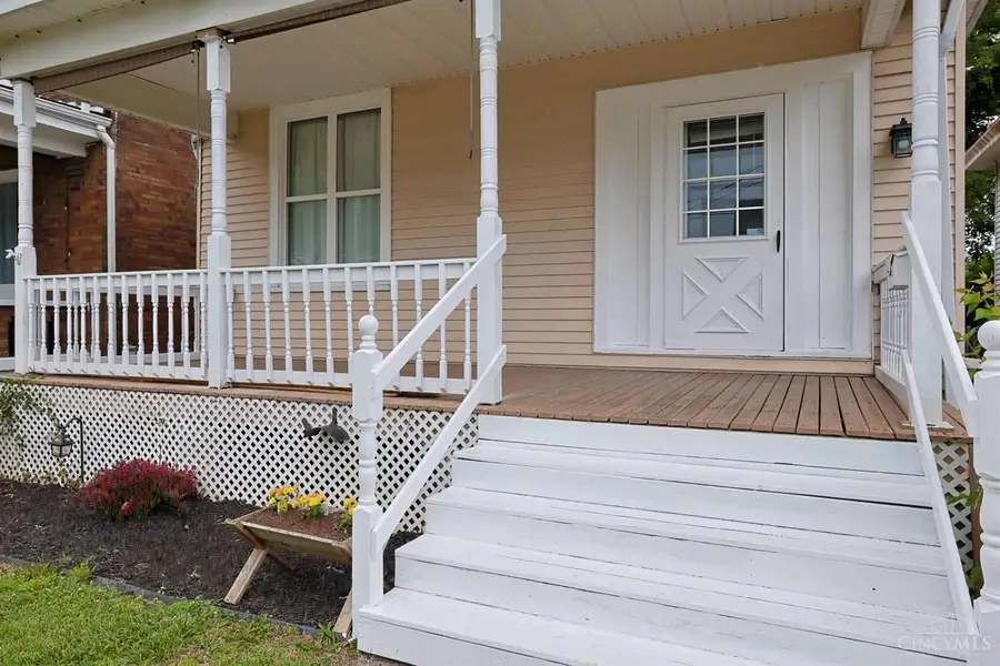 528 Linden Street, Elmwood Place, OH 45216 - #3