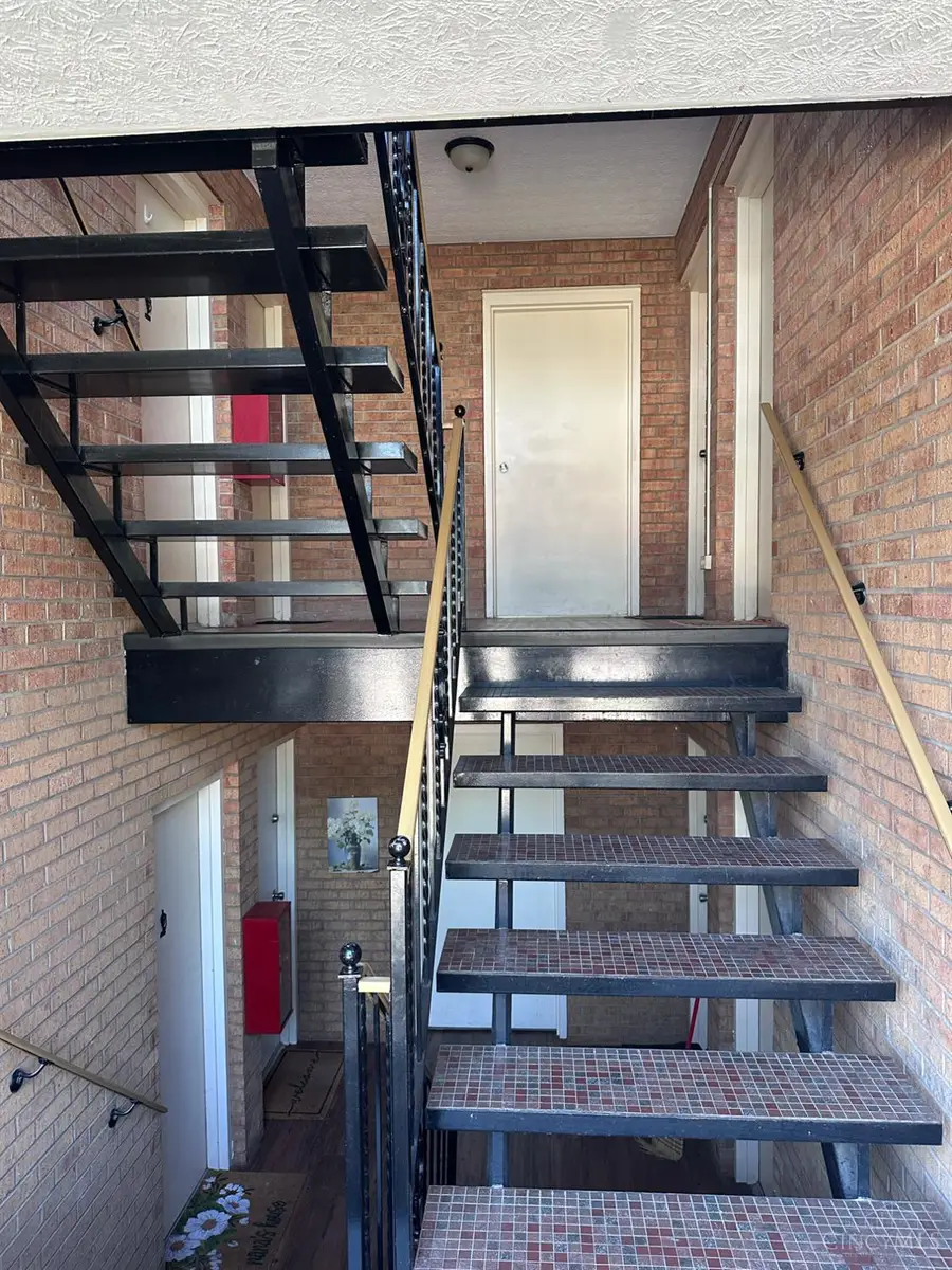 6611 Hearne Road #101, Green, OH 45248 - #3