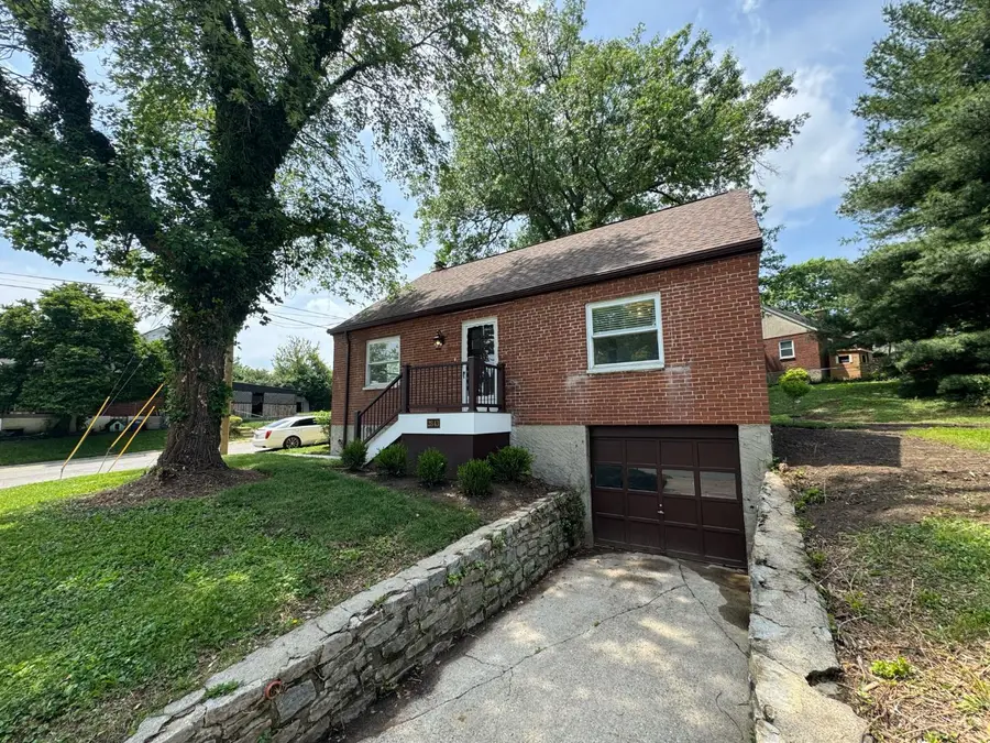 2843 Allview Circle, Cincinnati, OH 45238 - #2