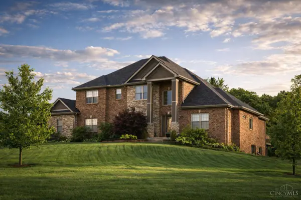 8005 Bending Willow Court, Waynesville, OH 45068