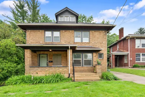 6424 Montgomery Road, Cincinnati, OH 45213