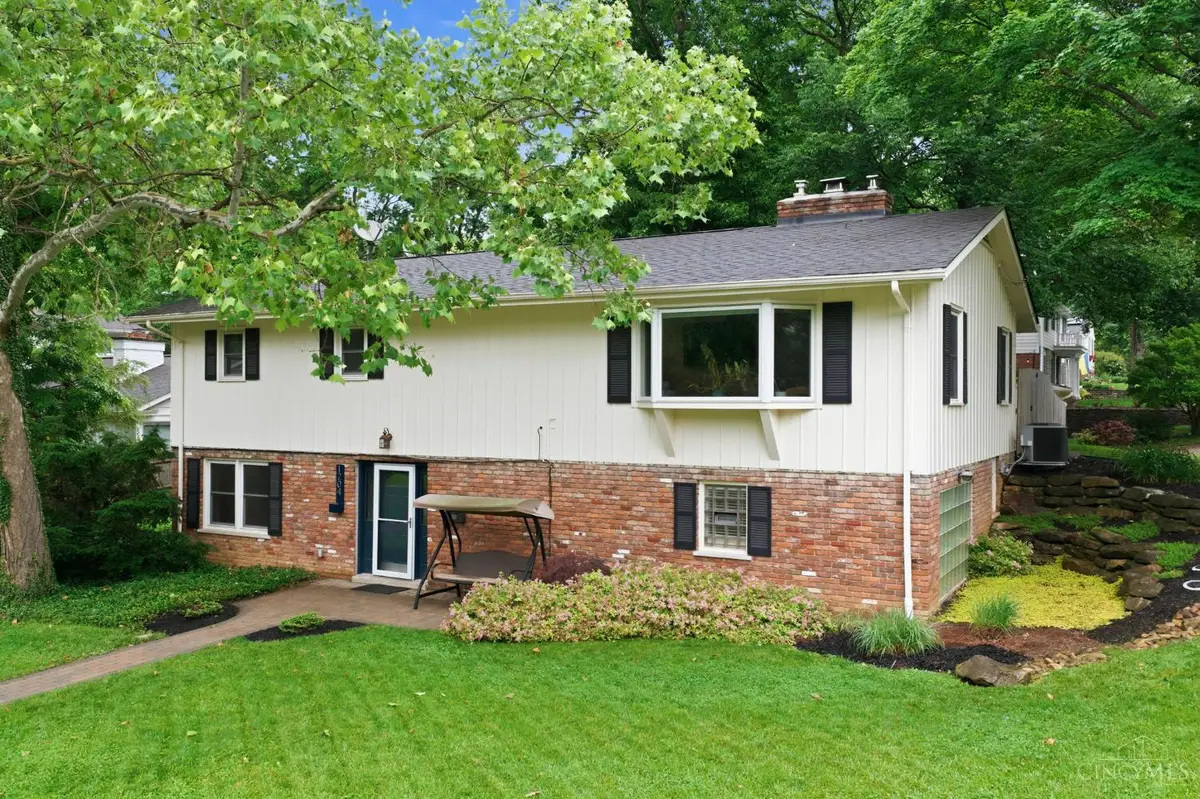 1204 Forest Court, Wyoming, OH 45215 - #1