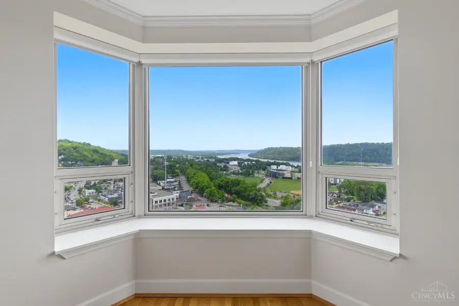 3435 Golden Avenue #901, Cincinnati, OH 45226 - #2