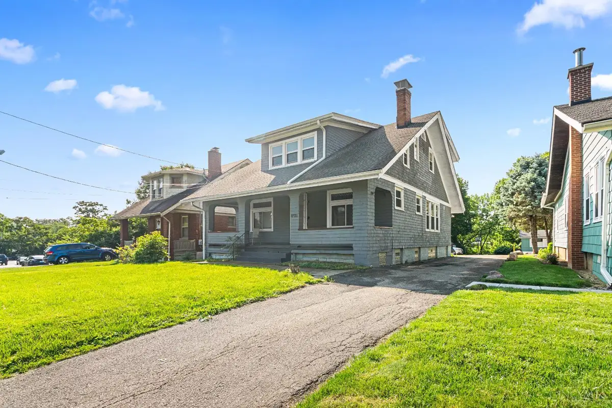 6920 Montgomery Road, Silverton, OH 45236 - #1