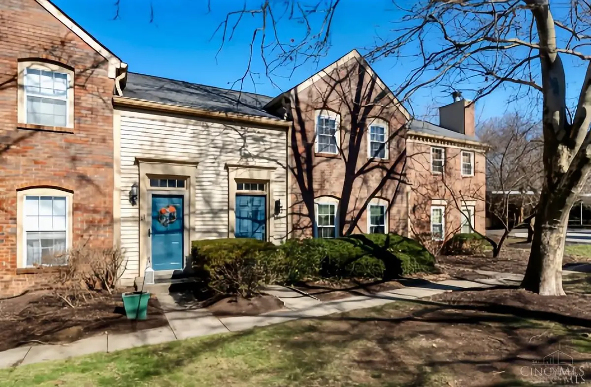 12 Woodsview Lane #12, Sharonville, OH 45241 - #1