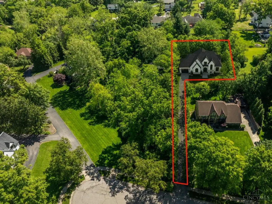 10420 Grandoaks Lane, Montgomery, OH 45242 - #3
