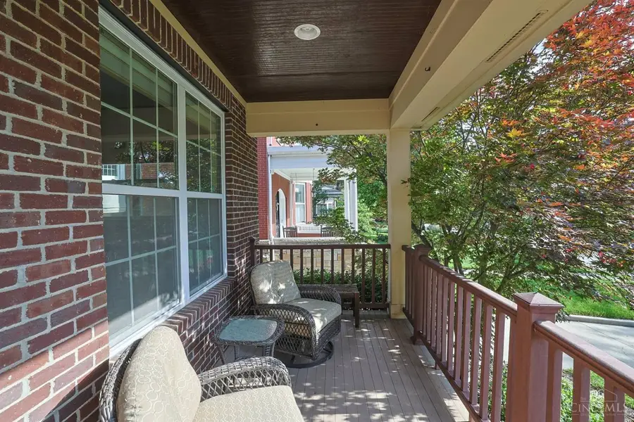 3435 Stettinius Avenue, Cincinnati, OH 45208 - #3