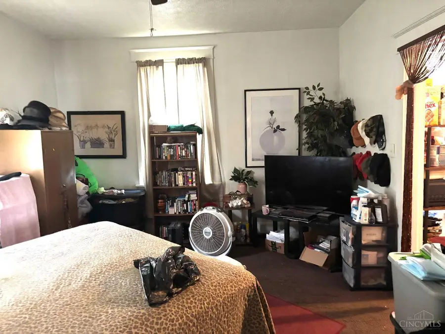 1654 California Avenue, Cincinnati, OH 45237 - #3