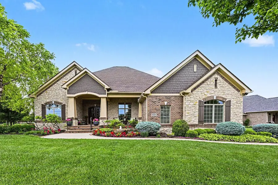 9356 Ridings Boulevard, Washington, OH 45458 - #2