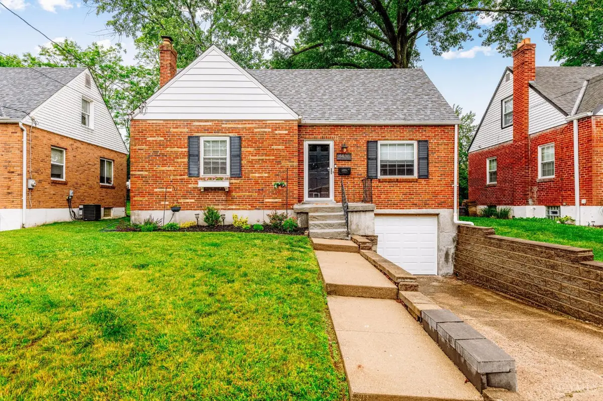 4436 Clifford Rd, Deer Park, OH 45236 - #1