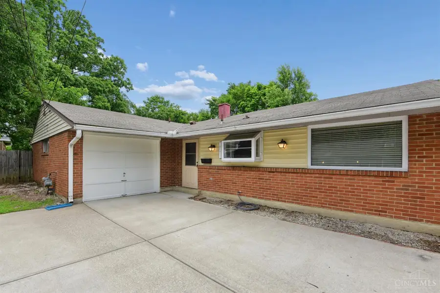 4005 Haverstraw Drive, Sharonville, OH 45241 - #2