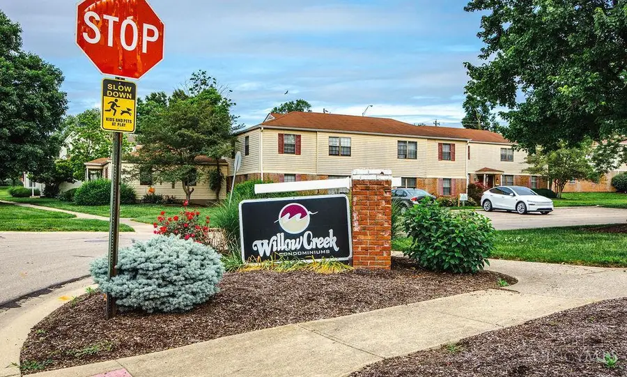 1937 Chaucer Drive #B, Sycamore, OH 45237 - #2