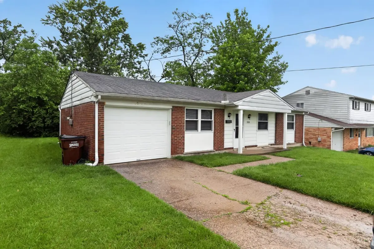 1315 Meredith Drive, Springfield, OH 45231 - #1