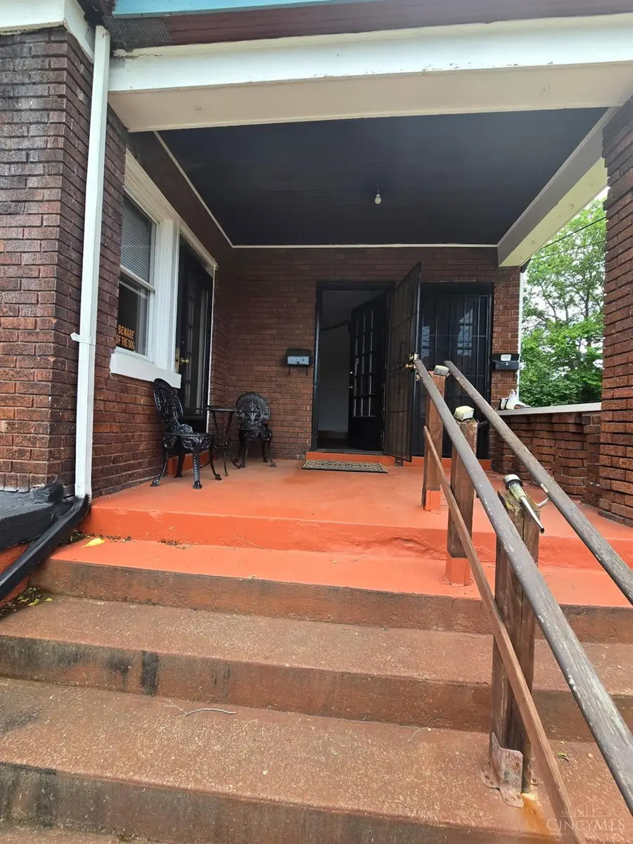 549 Prospect Place, Cincinnati, OH 45229 - #2