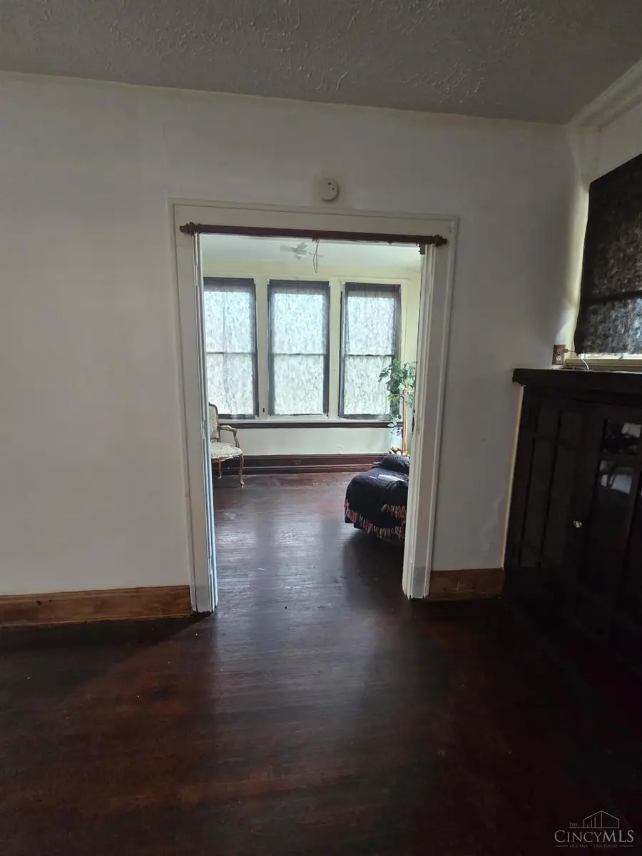549 Prospect Place, Cincinnati, OH 45229 - #3