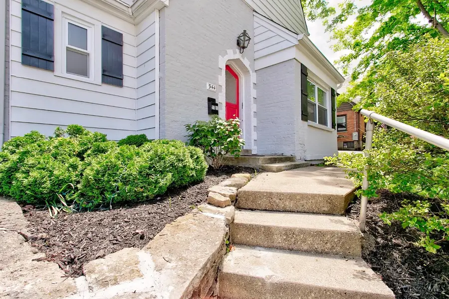 944 Ellison Avenue, Cincinnati, OH 45226 - #3