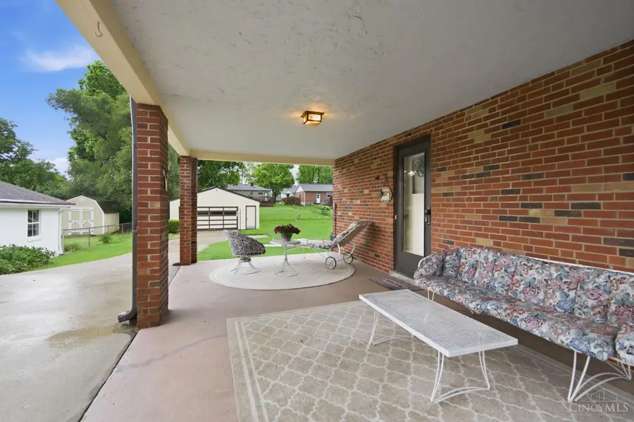 531 W Kemper Road, Springdale, OH 45246 - #2