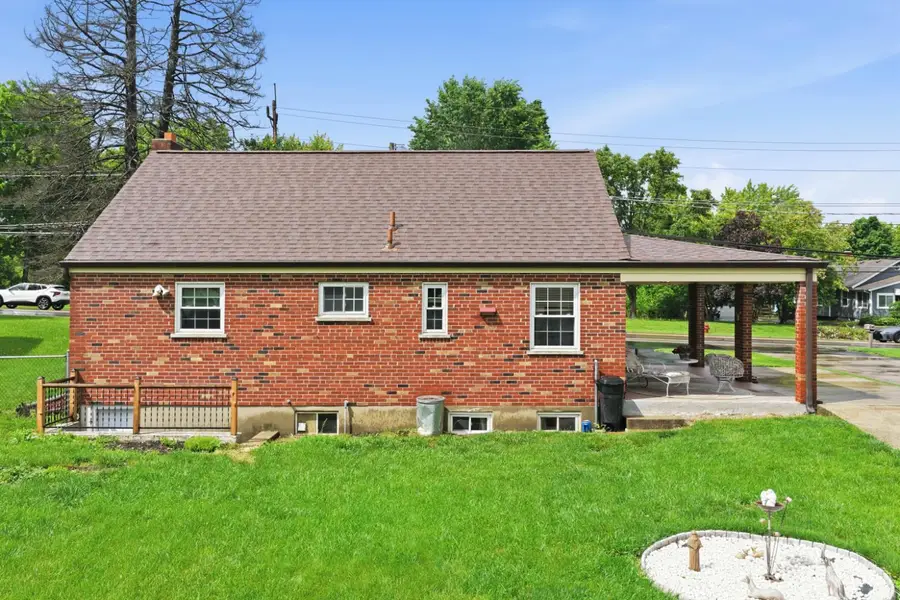 531 W Kemper Road, Springdale, OH 45246 - #3