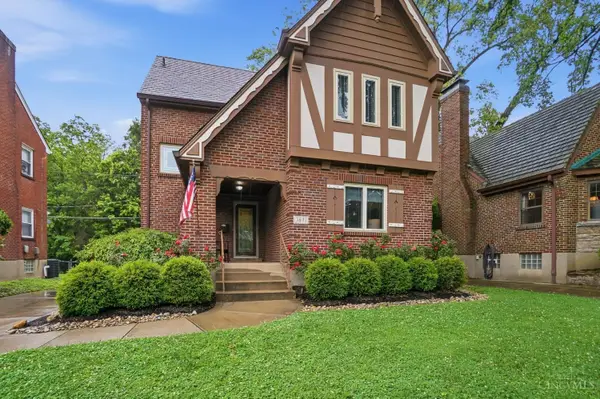 3871 Drakewood Drive, Cincinnati, OH 45209