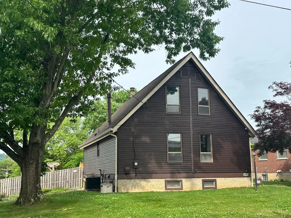 6807 Parkland Avenue, Cincinnati, OH 45233 - #1