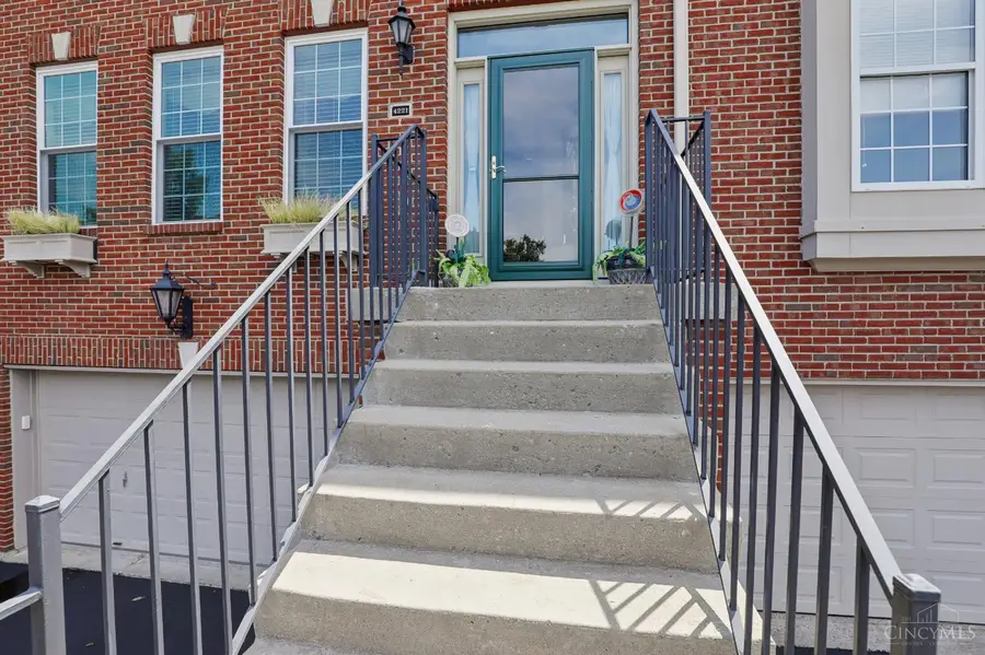 4221 St Andrews Place, Cincinnati, OH 45236 - #3