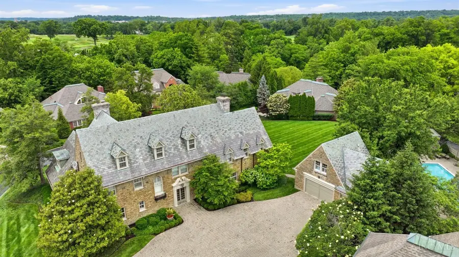 32 Hampton Lane, Cincinnati, OH 45208 - #2