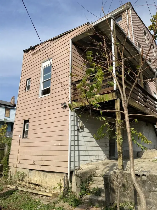 1723 Montrose Street, Cincinnati, OH 45214