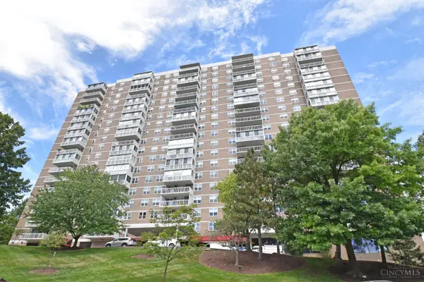 2444 Madison Road #1811, Cincinnati, OH 45208