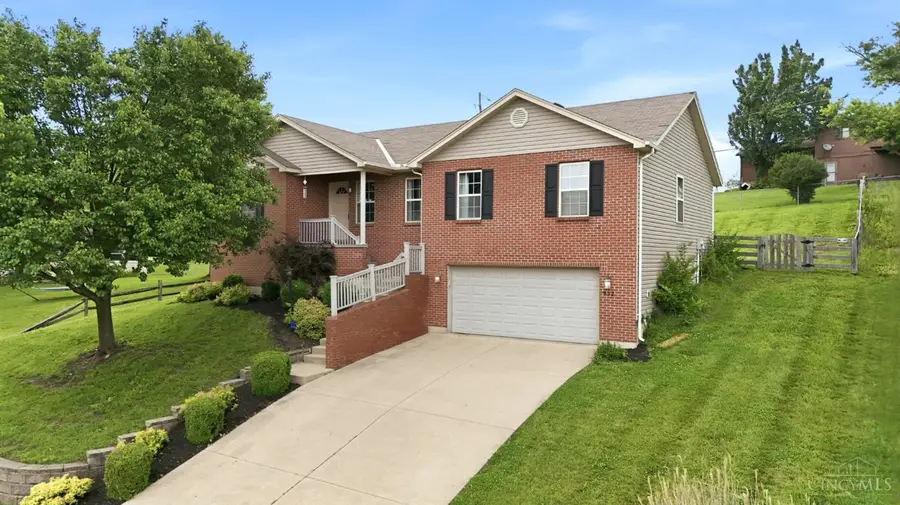 952 Golfview Drive, Hamilton, OH 45013 - #2