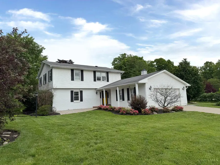 876 Maple Ridge Court, Fairfield, OH 45014 - #3
