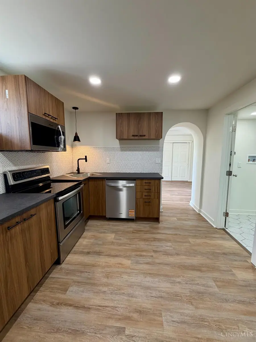 1460 Parrish Avenue, Hamilton, OH 45011 - #3