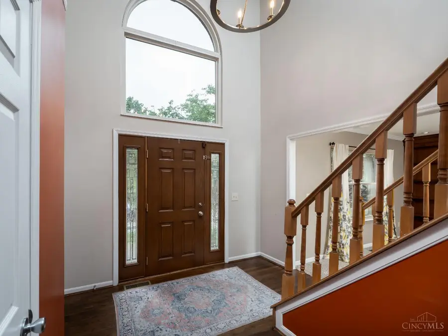 219 W Stoneridge Drive, Milford, OH 45150 - #3