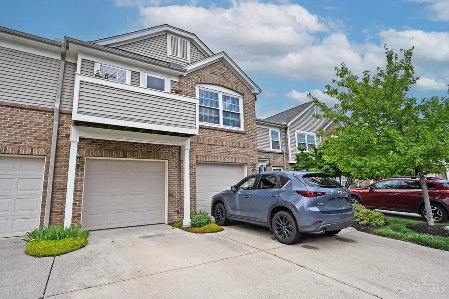 7905 Ramble View #301, Cincinnati, OH 45231 - #3