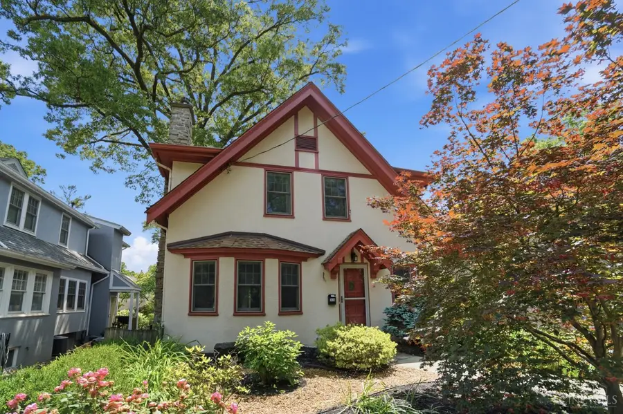 3616 Hedgerow Lane, Cincinnati, OH 45220 - #2