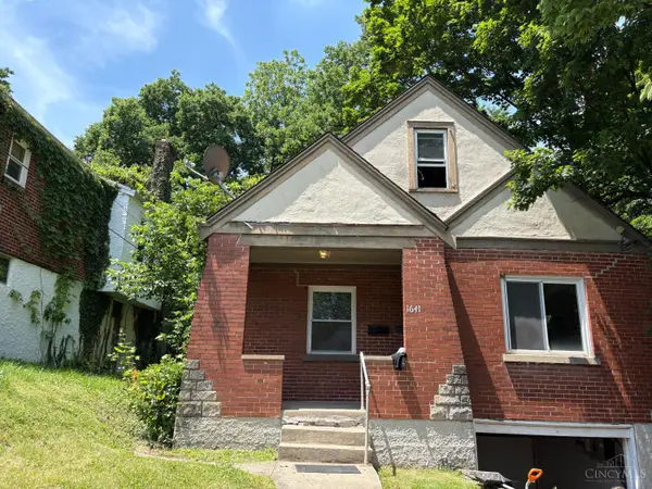 1641 Tuxworth Avenue, Cincinnati, OH 45238