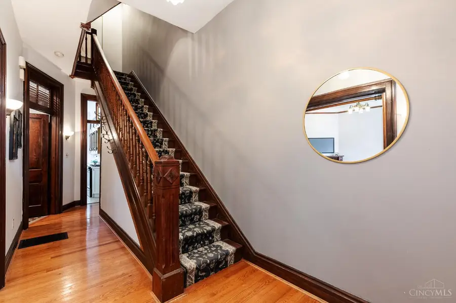 9 Bella Vista Place, Cincinnati, OH 45206 - #3