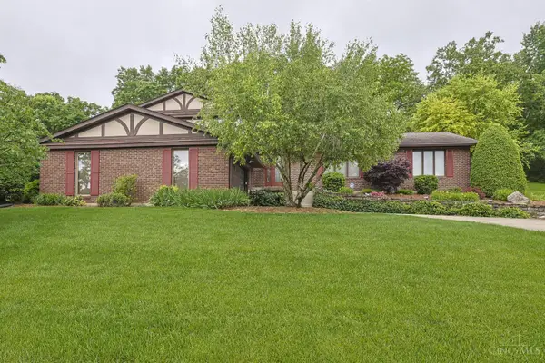 19 Lora Lane, Hamilton, OH 45013
