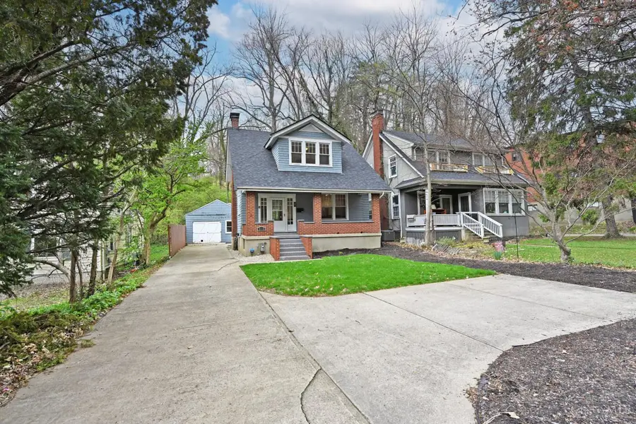 3583 Linwood Avenue, Cincinnati, OH 45226 - #2