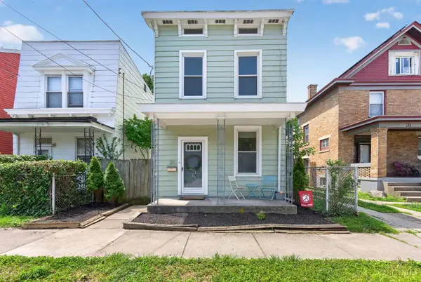 27 Kessler Place, Cincinnati, OH 45217
