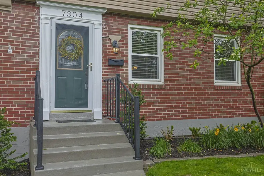 7304 Richmond Avenue, Cincinnati, OH 45236 - #3