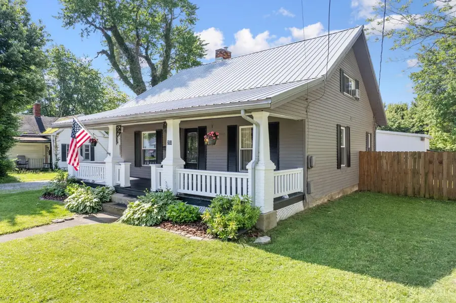 255 E Plane Street, Bethel, OH 45106 - #3