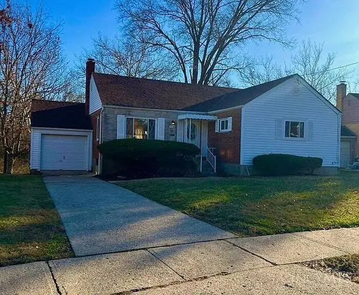 1116 Madeleine Circle, Finneytown, OH 45231 - #1