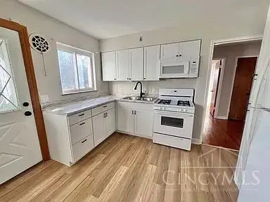 1116 Madeleine Circle, Finneytown, OH 45231 - #3
